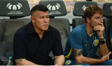 Jorge Almirón, tras ganar la Supercopa Internacional con Rosario Central: "Fuimos justos ganadores"