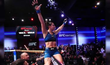 Ailín Pérez derrotó por decisión unánime a Norma Dumont y suma siete triunfos seguidos en UFC
