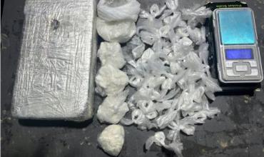 La Policía aprehendió a un menor con más de un kilo de cocaína en su poder