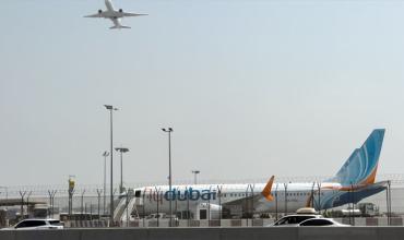 Pánico en un avión de FlyDubai que iba a Israel: un piloto atacó al otro en pleno vuelo e investigan si fue un intento de secuestro