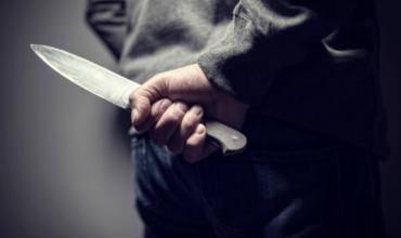 Una pelea entre dos hombres en el barrio 4 de Junio terminó con uno herido de arma blanca en el antebrazo
