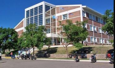 Financiamiento universitario: docentes de la UNLaR marcharán el 15 de octubre tras el fallo que declaró inconstitucional el decreto que frenaba la ley