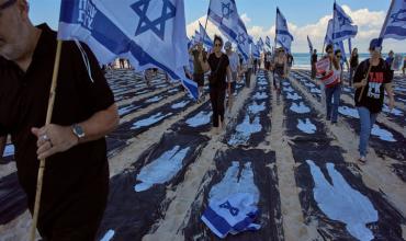 Actos en todo el país: Israel lloran el ataque del 7 de octubre mientras Gaza vive entre las ruinas de tres años de guerra