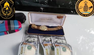 Una requisa en Chamical permitió hallar dólares y un reloj que podría estar vinculado a otro robo