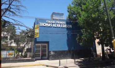 Investigan a cuatro estudiantes de un colegio de Ituzaingó: están acusados de crear con IA imágenes de compañeras desnudas