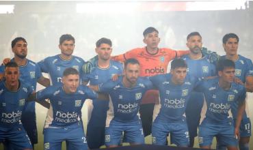 El capitán de Estudiantes de Río Cuarto recordó el descenso de River tras perder la categoria