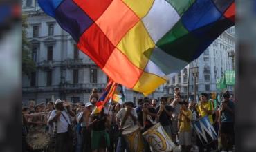 Suspendieron la movilización de pueblos originarios en la puerta de la casa de Cristina Kirchner contra el Día de la Raza