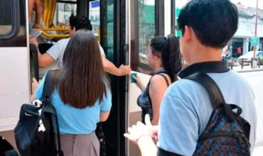 Piden ampliar a cuatro los pasajes diarios del boleto estudiantil gratuito para alumnos con doble jornada