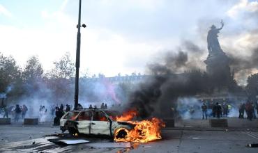 El gobierno francés anunció toques de queda ante las violentas protestas y saqueos en París