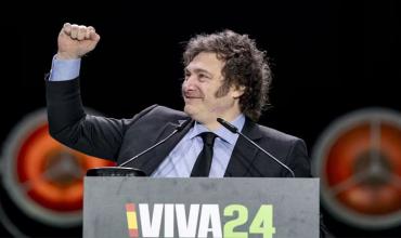 Costos y misterios de los siete viajes que hizo Javier Milei a España