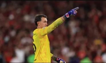 Con uno menos y un Muslera estelar, Estudiantes venció por penales a Flamengo y se metió en la final de la Copa Libertadores