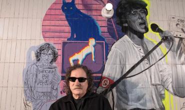 El sorpresivo anuncio de Netflix durante el cumpleaños 75 de Charly García: “Ahora sí”