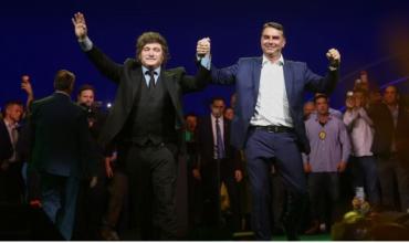 Milei sigue de cerca la elección en Brasil y apuesta a una internacional de derecha si gana Bolsonaro