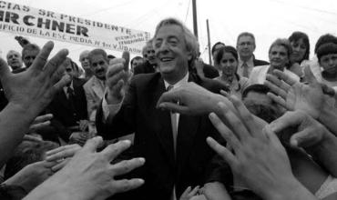En el 16° aniversario de la muerte de Néstor Kirchner, Kicillof aseguró que "recordarlo es un acto de resistencia"