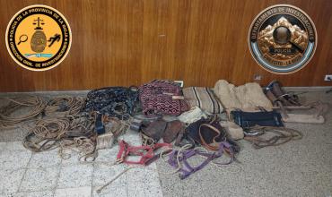 Allanaron una vivienda en el barrio Niño de Hualco, en Famatina: detuvieron a un hombre de 30 años y a un adolescente de 14 por un hurto