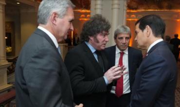 En medio de la tensión diplomática y la fuga de Bolsonaro, Quirno coincidirá con su par de Brasil en una reunión de cancilleres