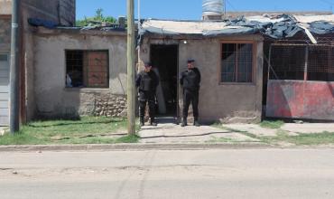 Allanamientos simultáneos de la Policía Federal por presunto ingreso de drogas al Servicio Penitenciario Provincial
