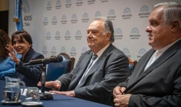 Debatieron en el Congreso sobre la encíclica del papa León XIV, a días de su histórica visita al país
