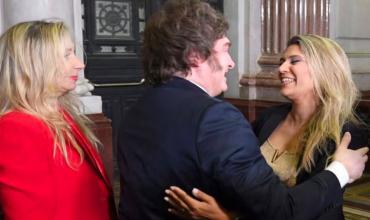 Javier Milei viajó a Neuquén para inaugurar una iglesia evangélica con la presencia del gobernador Rolando Figueroa