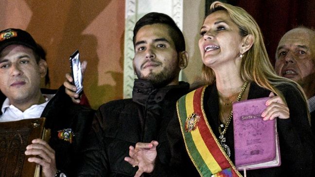 “Se está intentando retomar a la normalidad a partir de la asunción de la presidente interina” - RADIO FÉNIX 95.1