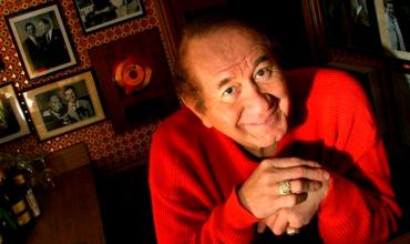 Tras contraer Coronavirus, murió Trini López: el músico y actor que opacó a The Beatles