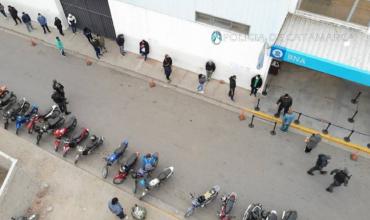 Catamarca: Un drone sobrevuela el microcentro controlando la temperatura de las personas