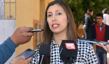 Florencia López: "Veo que hay muchos que son capaces de entregar hasta la madre por un cargo político"