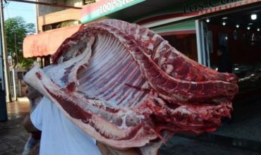 Matarifes alertan que la carne podría subir otro 15%