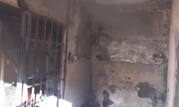 Se registró un incendio en una vivienda  sobre Avda. Ramírez de Velazco