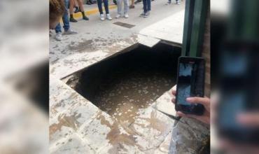 Cedió el piso de un colegio y alumnos cayeron a un pozo séptico