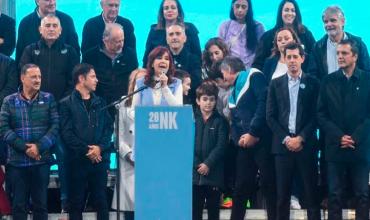Ricardo Quintela en acto de Plaza de Mayo: “A este Gobierno hay que felicitarlo por lo que se hizo”,