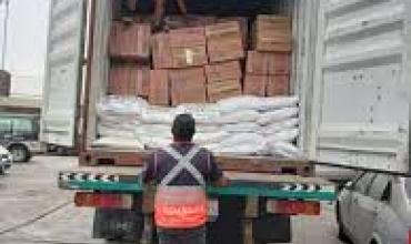 Una de cal y una aduanera: La Aduana descubrió más de mil paquetes de cigarrillos ocultos en un camión que exportaba cal