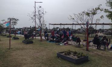 La Rioja: Familias tienen que acampar durante días para poder inscribirse en vivienda 