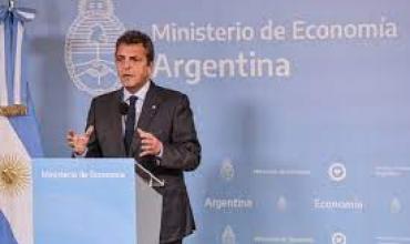 Massa versus la propuesta de Milei: "Es tiempo de rebelarse contra los que quieren cobrar la universidad"