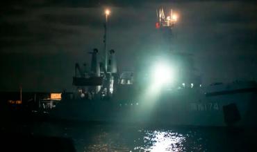 Megáfonos atronadores, láseres militares y cañones de agua: la nueva Muralla China, pero en el mar