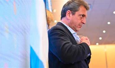 Por las medidas anunciadas por Sergio Massa, Argentina no cumpliría el pacto fiscal con el FMI