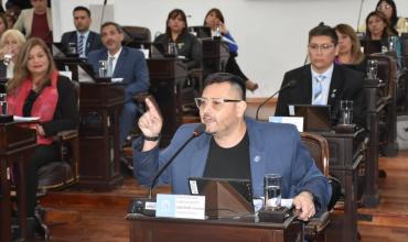 Guga Canteros: "La gente está preocupada porque no le alcanza para comer, no sabe qué está ocurriendo en las sesiones de la reforma constitucional”  