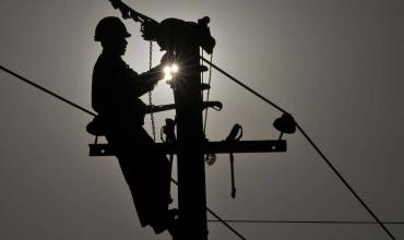 Cortes de luz programados para este domingo en Capital y Sanagasta