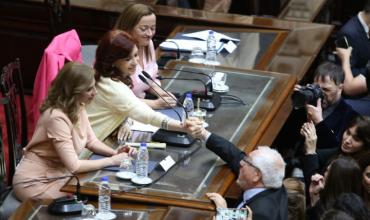 En un emotivo acto, Cristina Kirchner se despidió de los trabajadores del Senado