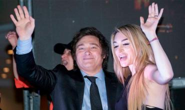 Javier Milei no dará su discurso en el Congreso, usará un descapotable muleto y quiere un “baño de multitudes”