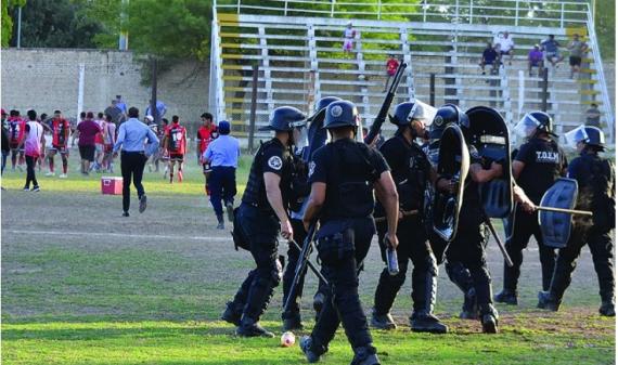 Lamentables incidentes en la cancha “Oficial”