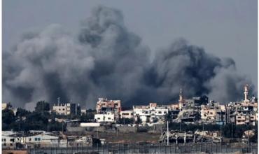 Israel y Hamas siguen combatiendo en sur de Gaza y la ONU debate un alto el fuego