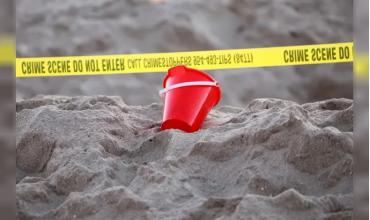 Una nena de cinco años cayó en un pozo, quedó enterrada en la arena y murió