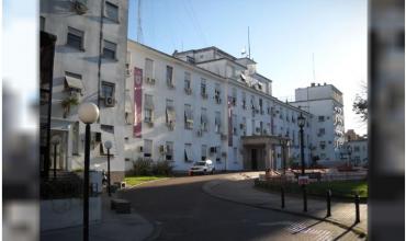 El caso emblemático de Morón, que a casi cinco años de la emergencia sanitaria, sigue cobrando "tasa COVID"