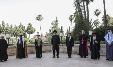 Cristianos de todo el mundo rezaron en Jerusalén mientras que Israel retiró su condolencia pública
