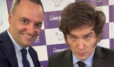 La Libertad Avanza analiza cerrar la campaña de Adorni en Plaza Holanda con la presencia de Milei