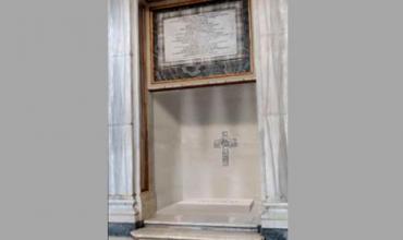 Así se ve la tumba de la basílica Santa María la Mayor donde será enterrado el papa Francisco