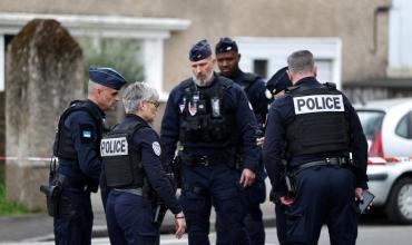Ataque con cuchillo en un colegio de Francia: hay un muerto y tres heridos
