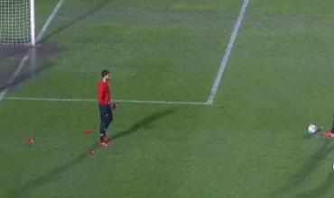 Atlético Tucumán e Independiente disputan el partido que se había suspendido por lluvia