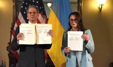 Ucrania y Estados Unidos firmaron un acuerdo de minerales